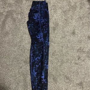 Lululemon purple wunder leggings